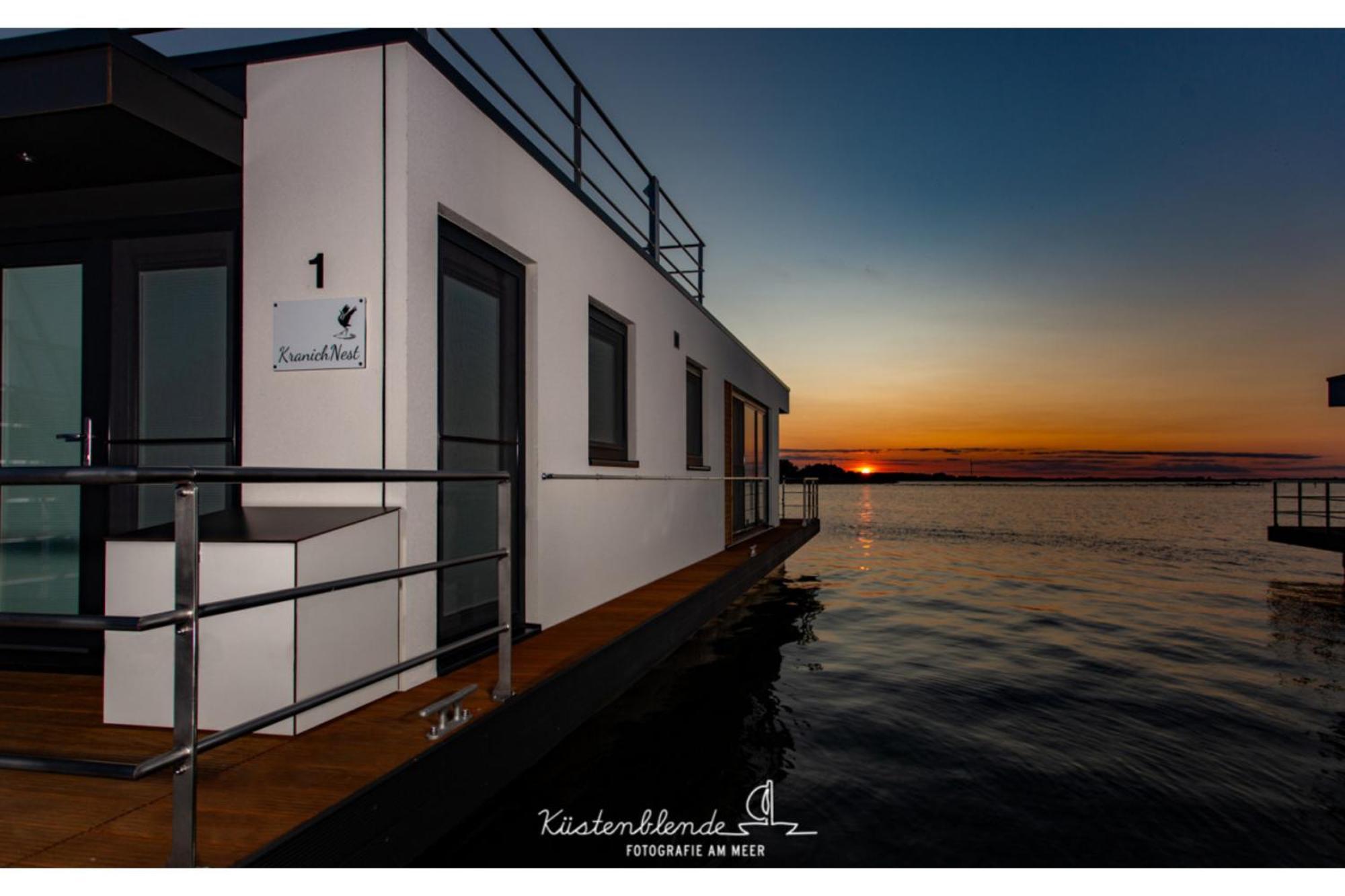 Ostsee Hausboot - Kranichnest Lp1 Ribnitz-Damgarten Exteriör bild